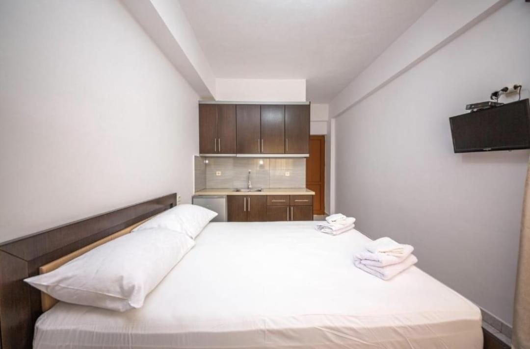 Rooms By Klajdi Sarande Exterior photo